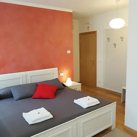 I Personaggi Guest house 2*